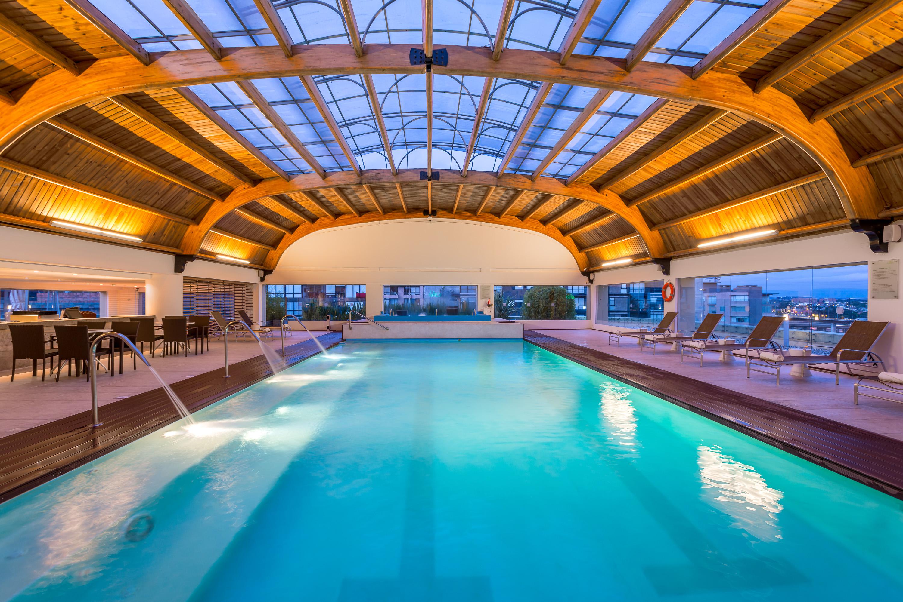 Casa Dann Carlton Hotel & Spa Богота Экстерьер фото The pool at the hotel